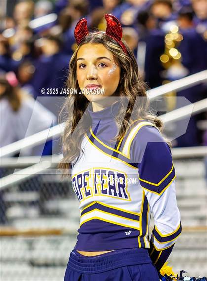 Thumbnail 1 in Cape Fear @ Scotland photogallery.