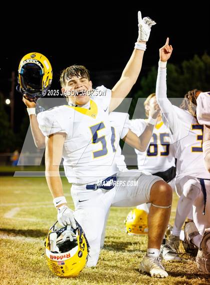 Thumbnail 3 in Cape Fear @ Scotland photogallery.