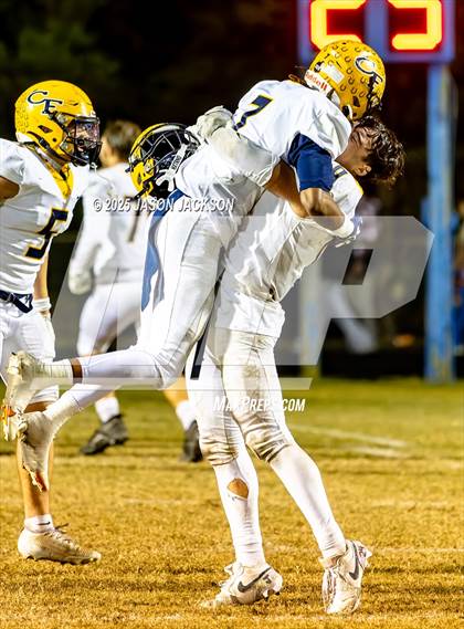 Thumbnail 2 in Cape Fear @ Scotland photogallery.