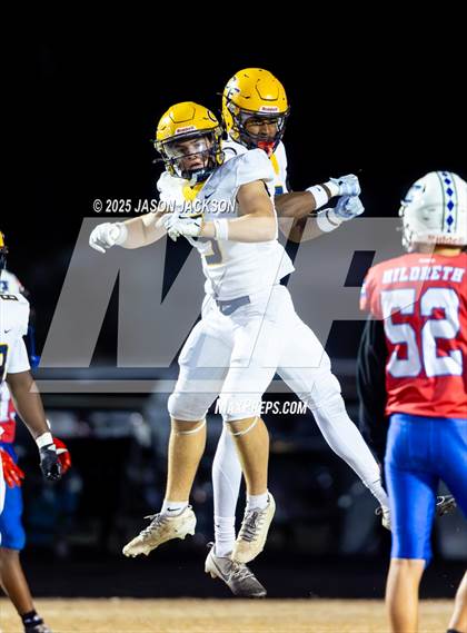 Thumbnail 3 in Cape Fear @ Scotland photogallery.