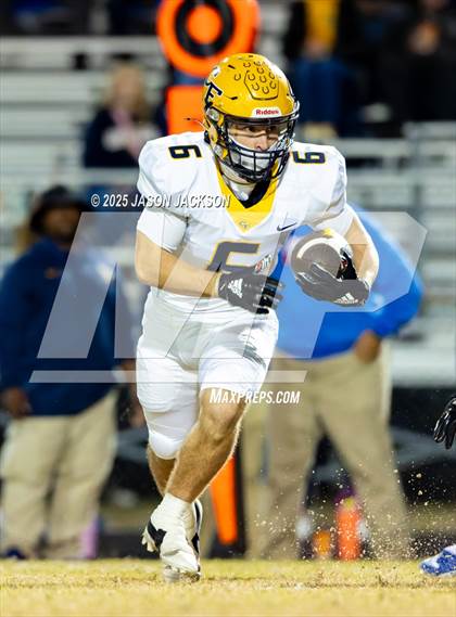 Thumbnail 1 in Cape Fear @ Scotland photogallery.