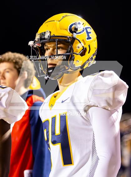 Thumbnail 2 in Cape Fear @ Scotland photogallery.