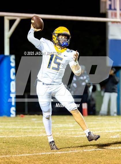 Thumbnail 1 in Cape Fear @ Scotland photogallery.