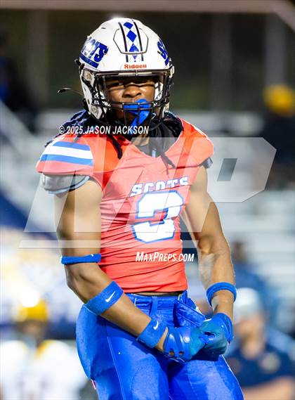 Thumbnail 2 in Cape Fear @ Scotland photogallery.