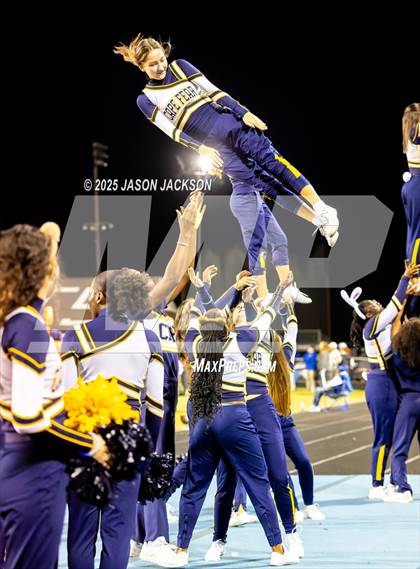 Thumbnail 2 in Cape Fear @ Scotland photogallery.