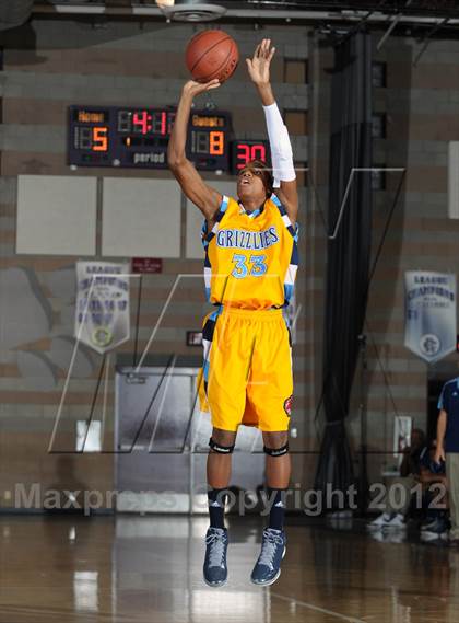 Thumbnail 1 in Los Osos vs. Chino Hills (Inland Empire Classic) photogallery.