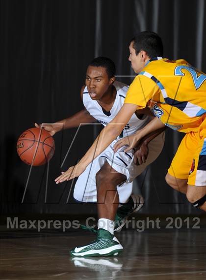 Thumbnail 3 in Los Osos vs. Chino Hills (Inland Empire Classic) photogallery.