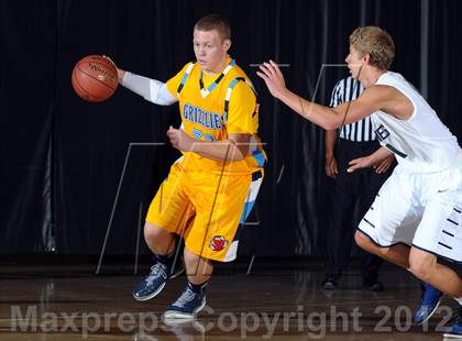 Thumbnail 2 in Los Osos vs. Chino Hills (Inland Empire Classic) photogallery.