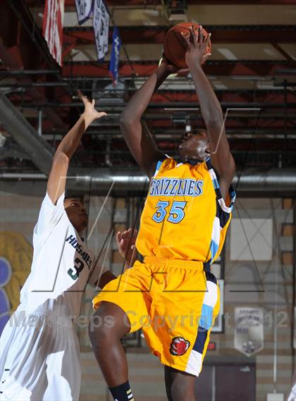 Thumbnail 1 in Los Osos vs. Chino Hills (Inland Empire Classic) photogallery.