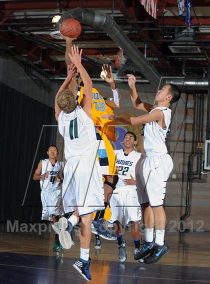 Thumbnail 3 in Los Osos vs. Chino Hills (Inland Empire Classic) photogallery.