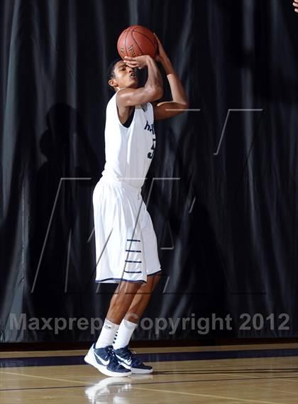 Thumbnail 2 in Los Osos vs. Chino Hills (Inland Empire Classic) photogallery.
