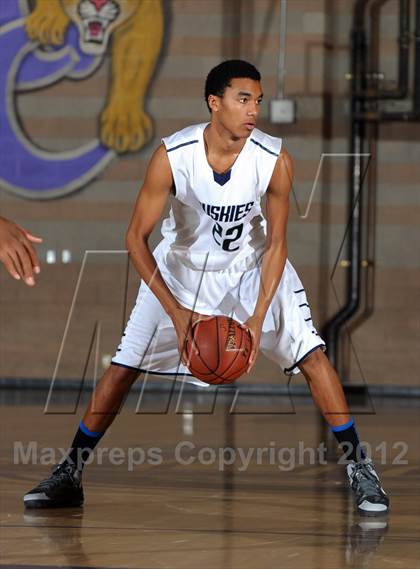 Thumbnail 1 in Los Osos vs. Chino Hills (Inland Empire Classic) photogallery.