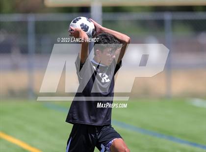 Thumbnail 2 in JV: Eaglecrest vs Bear Creek photogallery.