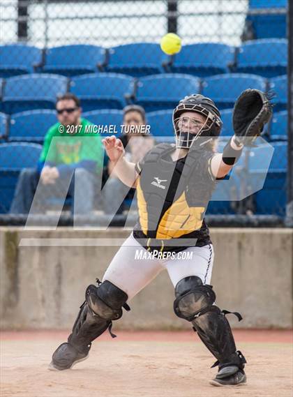 Thumbnail 3 in Enterprise vs. East Nicolaus photogallery.