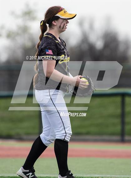 Thumbnail 2 in Enterprise vs. East Nicolaus photogallery.