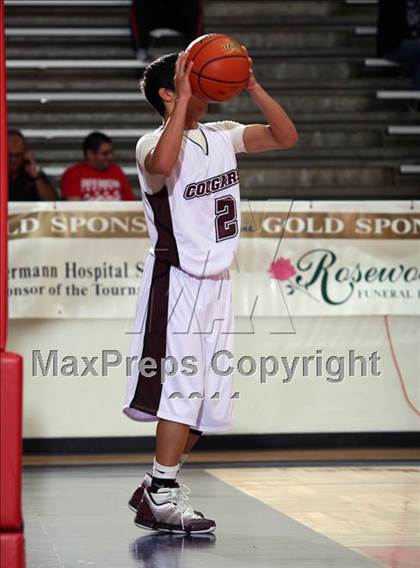 Thumbnail 3 in Fort Bend Kempner vs La Porte (McDonald's Texas Invitational) photogallery.