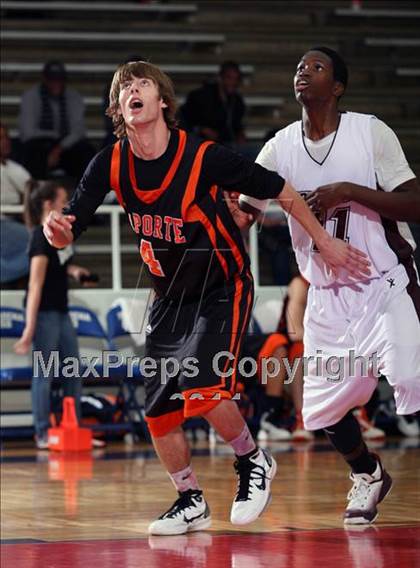 Thumbnail 1 in Fort Bend Kempner vs La Porte (McDonald's Texas Invitational) photogallery.