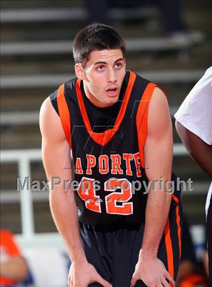 Thumbnail 3 in Fort Bend Kempner vs La Porte (McDonald's Texas Invitational) photogallery.
