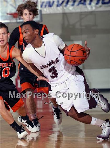 Thumbnail 2 in Fort Bend Kempner vs La Porte (McDonald's Texas Invitational) photogallery.