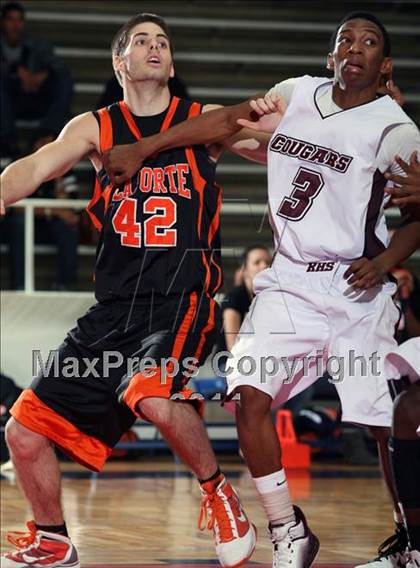 Thumbnail 1 in Fort Bend Kempner vs La Porte (McDonald's Texas Invitational) photogallery.