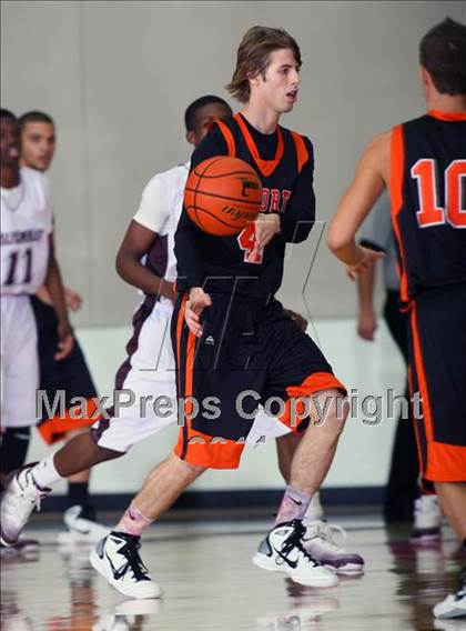 Thumbnail 1 in Fort Bend Kempner vs La Porte (McDonald's Texas Invitational) photogallery.