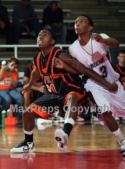 Thumbnail 2 in Fort Bend Kempner vs La Porte (McDonald's Texas Invitational) photogallery.