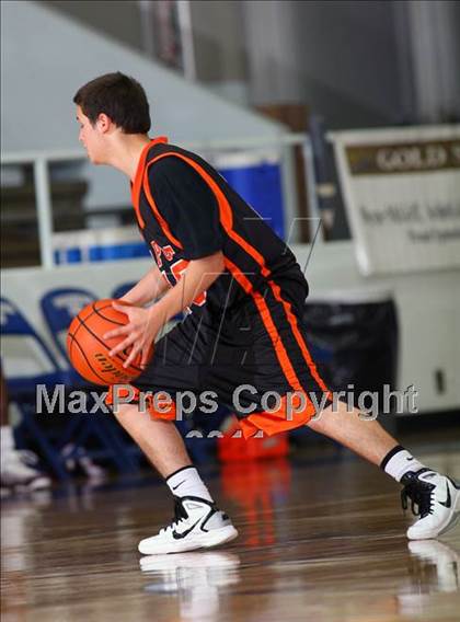 Thumbnail 3 in Fort Bend Kempner vs La Porte (McDonald's Texas Invitational) photogallery.