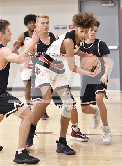 Thumbnail 2 in Capistrano Valley Christian vs. Hoover (Rancho Mirage Holiday Invitational) photogallery.