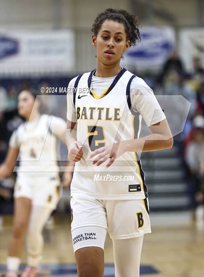 Thumbnail 1 in Quincy vs Battle (Sophie Cunningham Classic) photogallery.