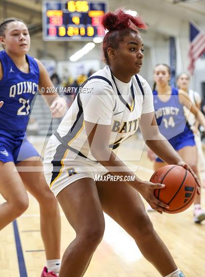 Thumbnail 2 in Quincy vs Battle (Sophie Cunningham Classic) photogallery.