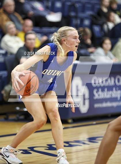 Thumbnail 1 in Quincy vs Battle (Sophie Cunningham Classic) photogallery.