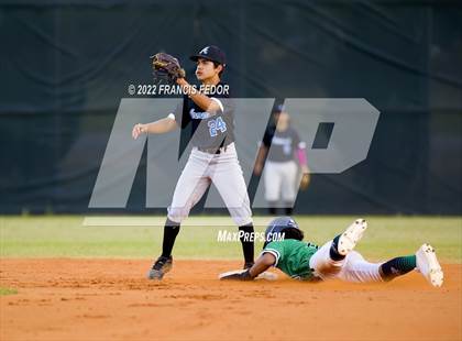 Thumbnail 3 in Armwood @ Sumner photogallery.