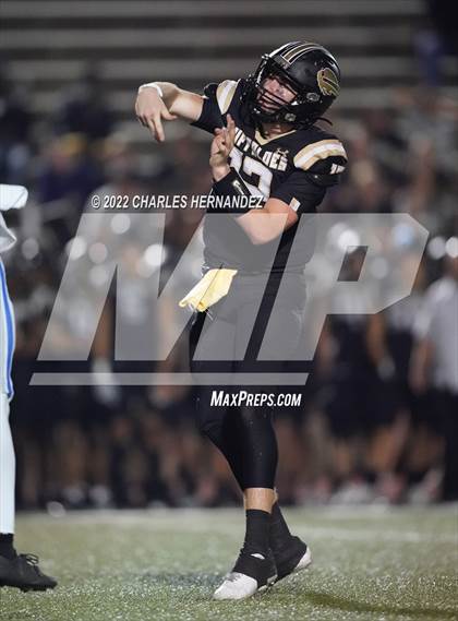 Thumbnail 2 in Connally vs. Giddings (UIL 4A Division II Bi-District) photogallery.