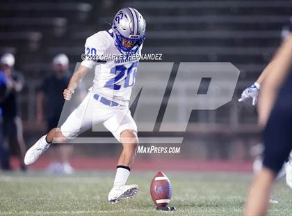 Thumbnail 1 in Connally vs. Giddings (UIL 4A Division II Bi-District) photogallery.