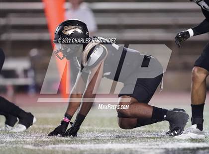 Thumbnail 2 in Connally vs. Giddings (UIL 4A Division II Bi-District) photogallery.