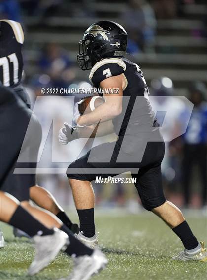 Thumbnail 1 in Connally vs. Giddings (UIL 4A Division II Bi-District) photogallery.