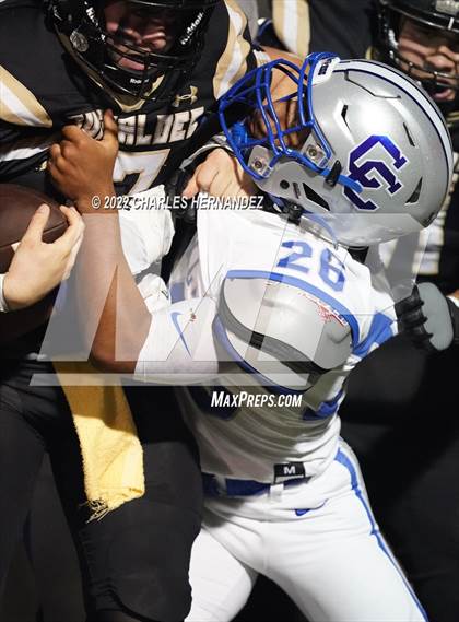 Thumbnail 3 in Connally vs. Giddings (UIL 4A Division II Bi-District) photogallery.