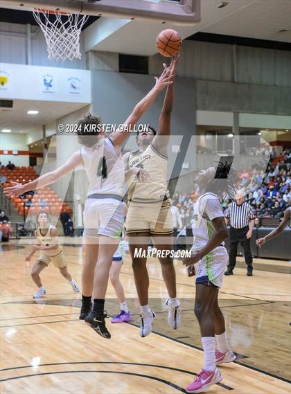 Thumbnail 2 in V.R. Eaton vs. Plano East (UIL Basketball 6A Area) photogallery.