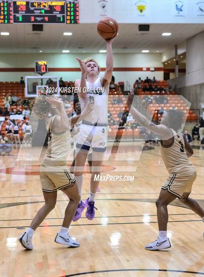 Thumbnail 1 in V.R. Eaton vs. Plano East (UIL Basketball 6A Area) photogallery.