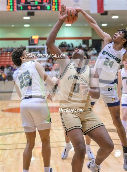 Thumbnail 2 in V.R. Eaton vs. Plano East (UIL Basketball 6A Area) photogallery.
