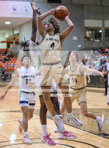 Thumbnail 2 in V.R. Eaton vs. Plano East (UIL Basketball 6A Area) photogallery.