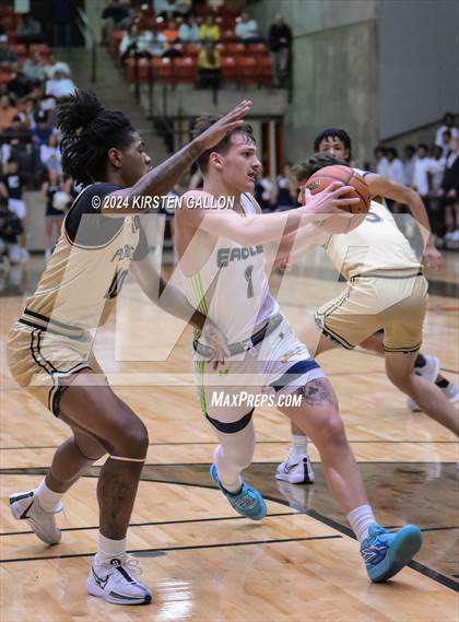 Thumbnail 2 in V.R. Eaton vs. Plano East (UIL Basketball 6A Area) photogallery.