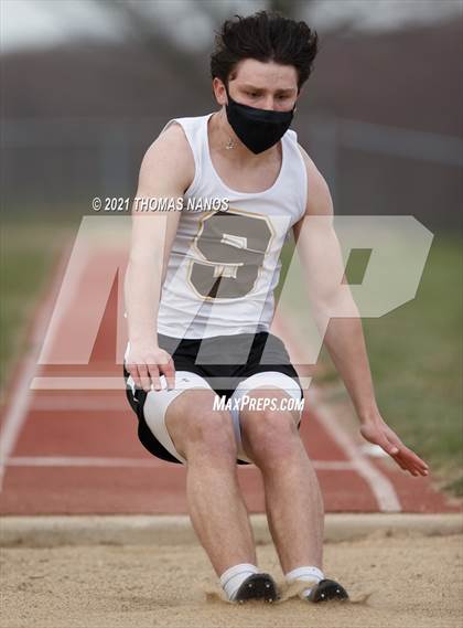 Thumbnail 2 in Stonington @ Lyman Memorial photogallery.