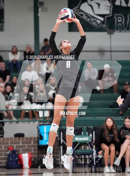 Thumbnail 3 in Stratford vs. Vandegrift (UIL 6A Volleyball Division II Semifinal) photogallery.