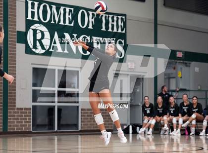Thumbnail 1 in Stratford vs. Vandegrift (UIL 6A Volleyball Division II Semifinal) photogallery.
