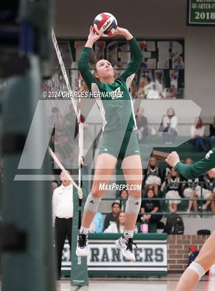 Thumbnail 3 in Stratford vs. Vandegrift (UIL 6A Volleyball Division II Semifinal) photogallery.