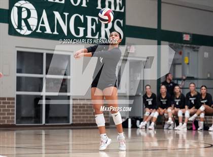 Thumbnail 1 in Stratford vs. Vandegrift (UIL 6A Volleyball Division II Semifinal) photogallery.