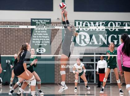 Thumbnail 1 in Stratford vs. Vandegrift (UIL 6A Volleyball Division II Semifinal) photogallery.