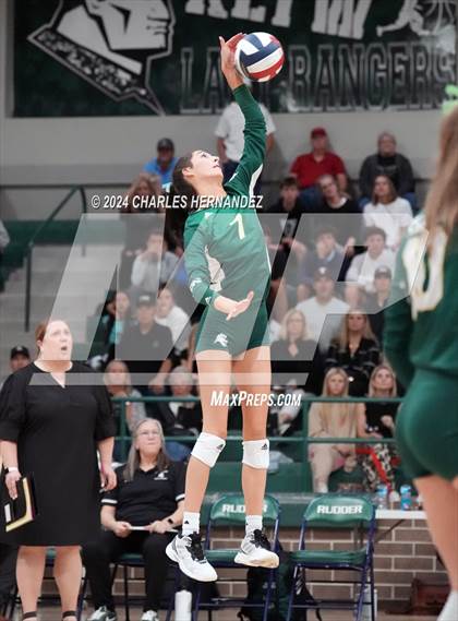 Thumbnail 1 in Stratford vs. Vandegrift (UIL 6A Volleyball Division II Semifinal) photogallery.
