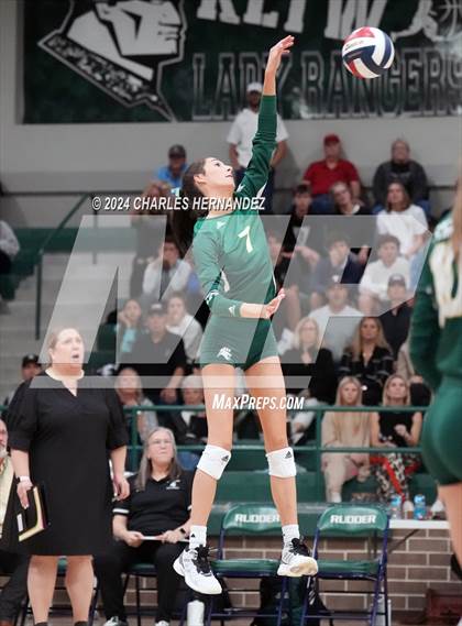 Thumbnail 2 in Stratford vs. Vandegrift (UIL 6A Volleyball Division II Semifinal) photogallery.
